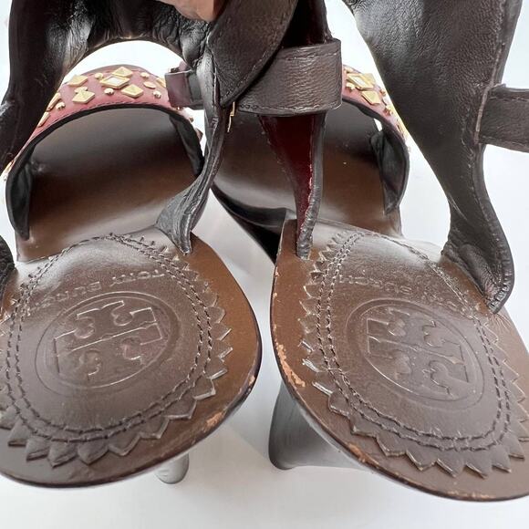 Tory Burch Women's Size 7 Kingsbridge Studded Open Toe Wedge Maroon Sandals - Picture 14 of 15